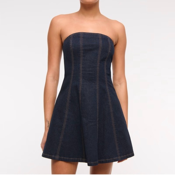 Abercrombie & Fitch Dresses & Skirts - Abercrombie & Fitch Strapless Blue Dress